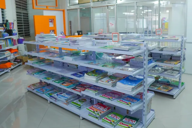 Ruang Cinderamata di Kampus Mugas, foto 14 dari 16
