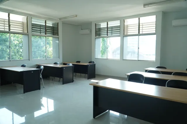 Coworking Space di Kampus Mugas, foto 6 dari 38