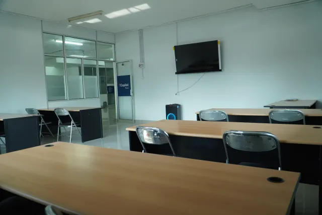 Coworking Space di Kampus Mugas, foto 10 dari 38
